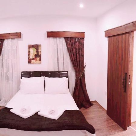 Ferienwohnung Malia Fountain House Famagusta  Exterior foto